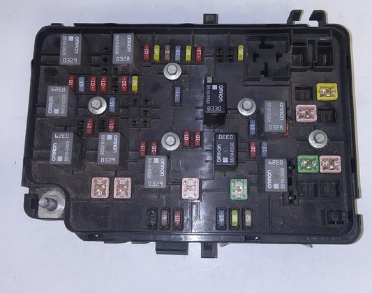 (P) 25825000 fuse junction box 2012-2014 Toyota Camry - Swan Auto