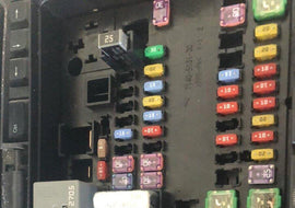 2019 Dodge Durango TIPM control module box P68425216AB.